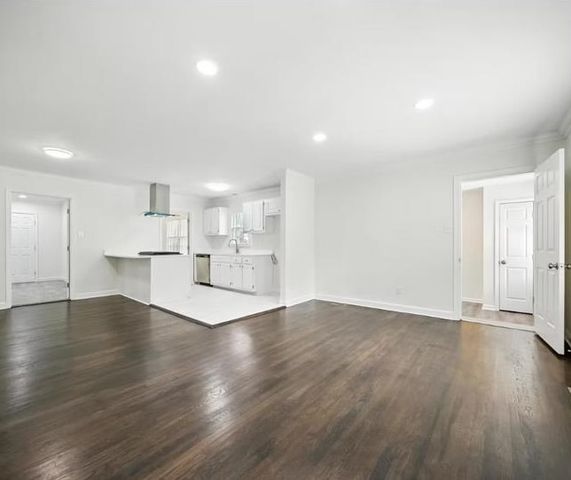 473 VAUGHN RD, Memphis, TN 38122