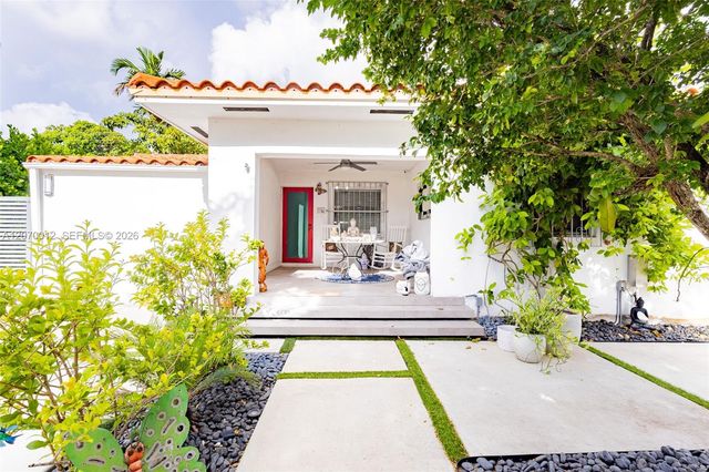 619 SW 39th Avenue, Miami, FL 33134