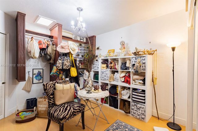 619 SW 39th Avenue, Miami, FL 33134