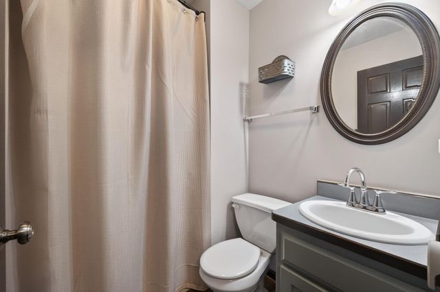 2505 Holly Street S, Cambridge, MN 55008