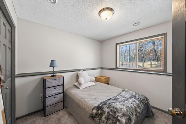 2505 Holly Street S, Cambridge, MN 55008