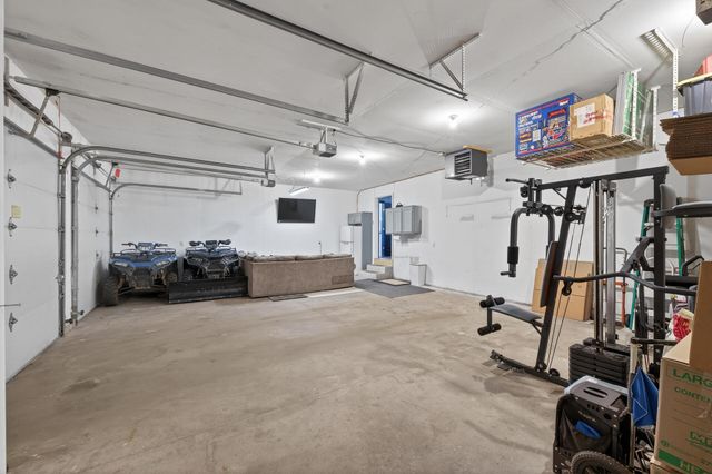 2505 Holly Street S, Cambridge, MN 55008