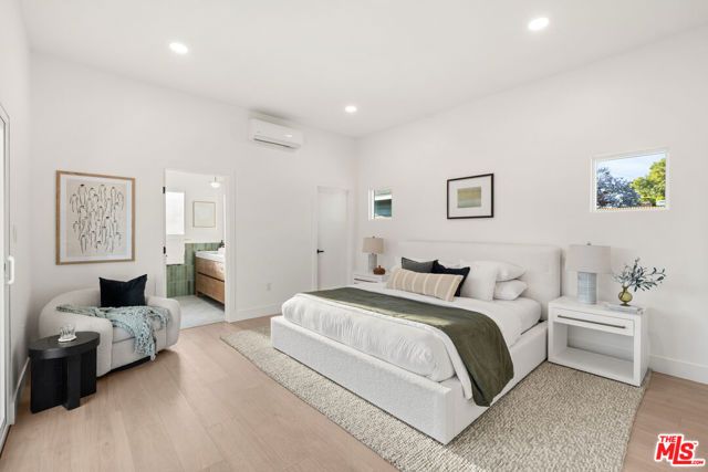 1931 Volk Avenue, Long Beach, CA 90815