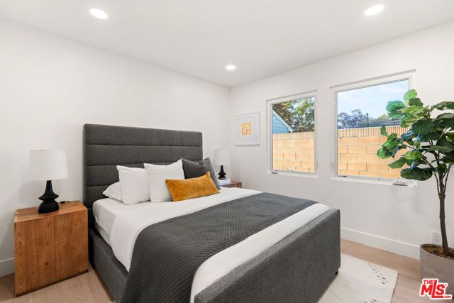 1931 Volk Avenue, Long Beach, CA 90815