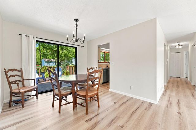 10924 Hyland Terrace, Eden Prairie, MN 55344
