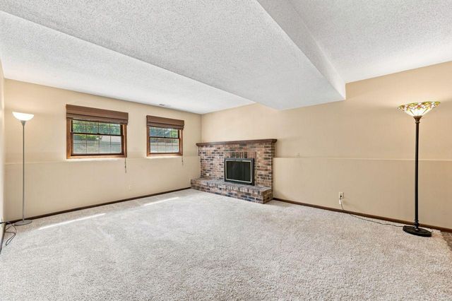 10924 Hyland Terrace, Eden Prairie, MN 55344