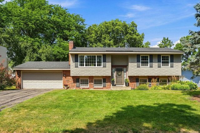10924 Hyland Terrace, Eden Prairie, MN 55344