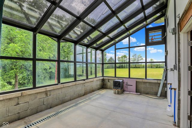 800 N 400 W, Bargersville, IN 46106