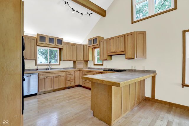 800 N 400 W, Bargersville, IN 46106