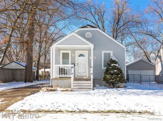 1216 Cherokee Avenue, Royal Oak, MI 48067