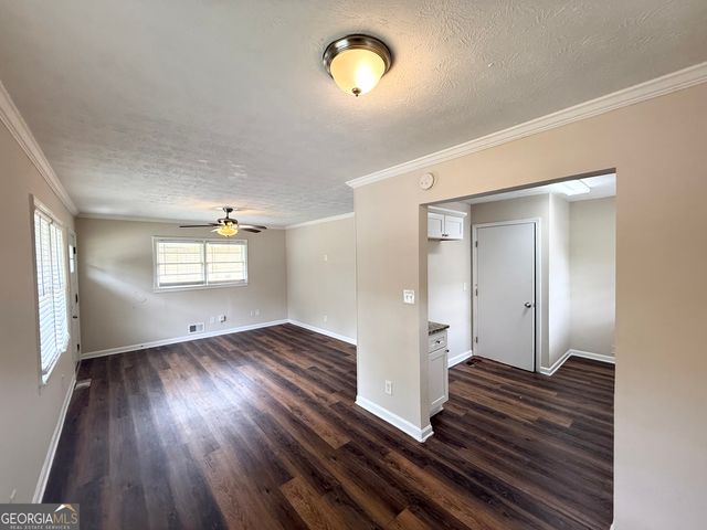 933 Capitol View Avenue NW, Atlanta, GA 30318