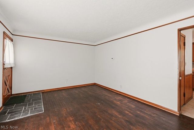 125 Meadowlane Road, Seven Hills, OH 44131