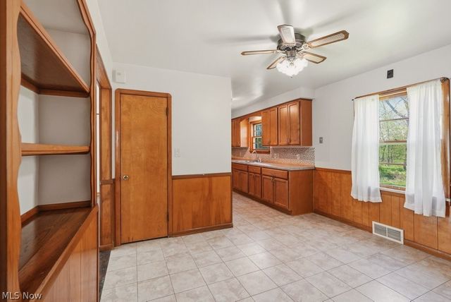 125 Meadowlane Road, Seven Hills, OH 44131