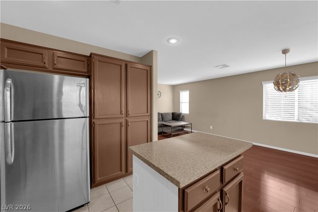 9127 Lava Bluff Court, Las Vegas, NV 89123