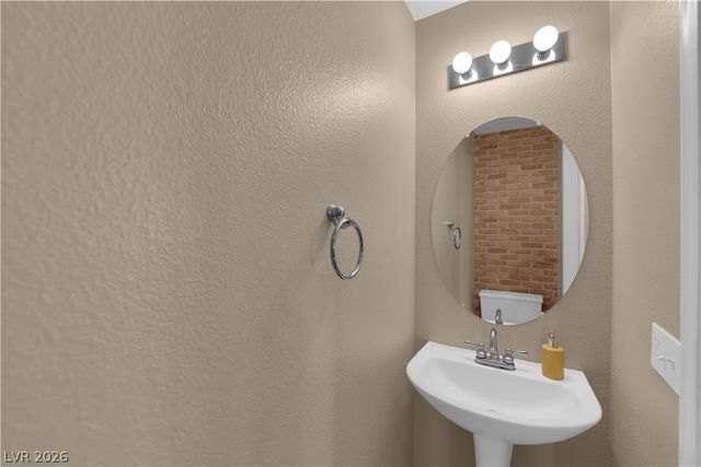 9127 Lava Bluff Court, Las Vegas, NV 89123