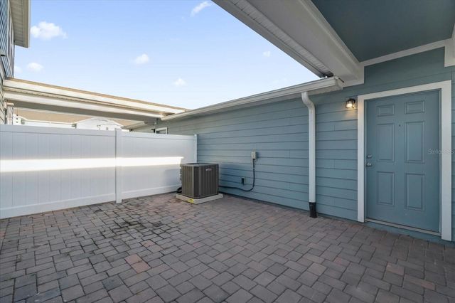 10877 WOODED ACRE ALLEY, Orlando, FL 32829