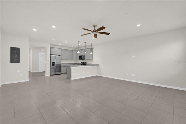 10877 WOODED ACRE ALLEY, Orlando, FL 32829