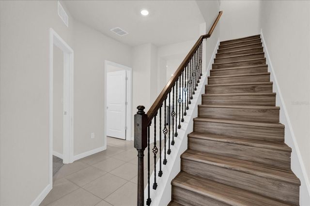 10877 WOODED ACRE ALLEY, Orlando, FL 32829