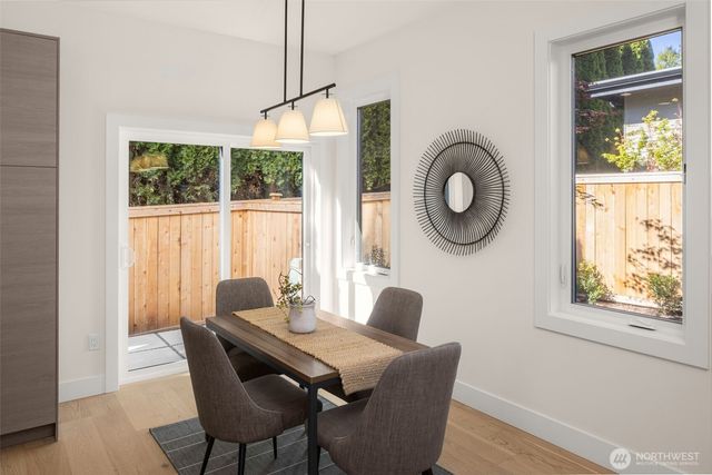 745 17th Avenue W, Kirkland, WA 98033