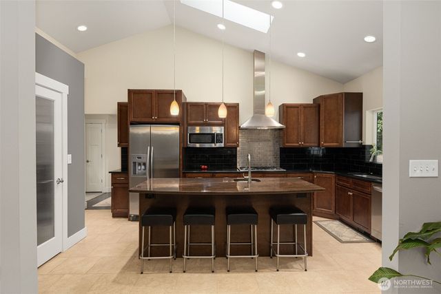 7010 126th Avenue NE, Lake Stevens, WA 98258