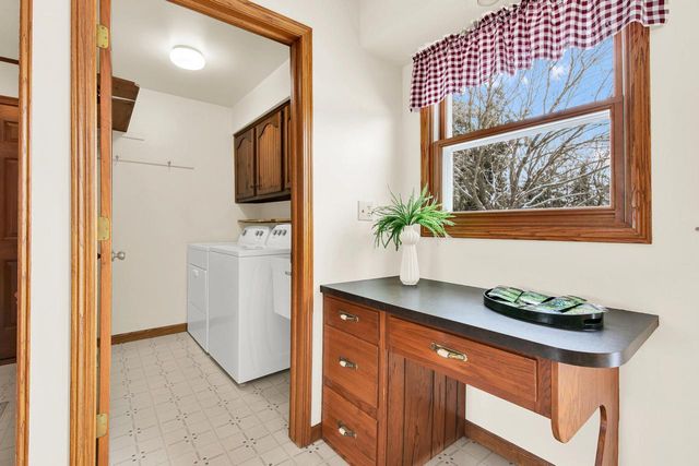 4292 Pleasant Hollow ROAD, Jackson, WI 53037