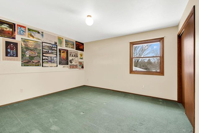 4292 Pleasant Hollow ROAD, Jackson, WI 53037