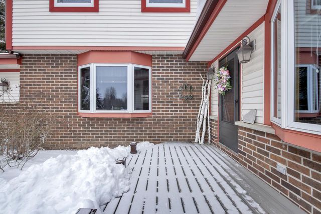 4292 Pleasant Hollow ROAD, Jackson, WI 53037