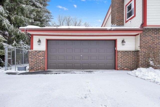 4292 Pleasant Hollow ROAD, Jackson, WI 53037