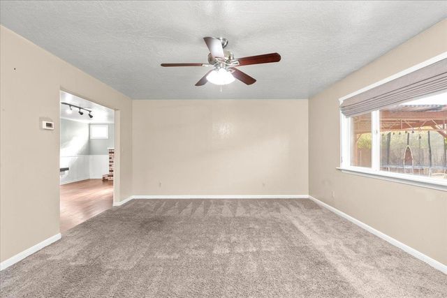 1515 Elizabeth, Escalon, CA 95320