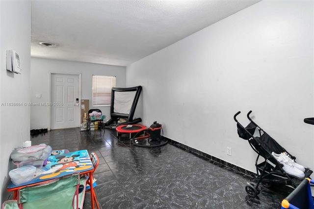 1427 NW 8th Ave, Fort Lauderdale, FL 33311