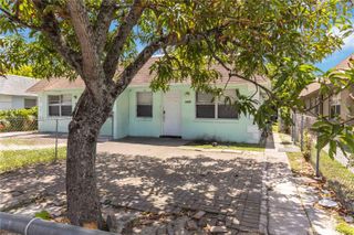 1427 NW 8th Ave, Fort Lauderdale, FL 33311