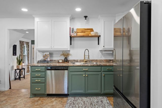 105 Billy Robb St, Greenbrier, TN 37073