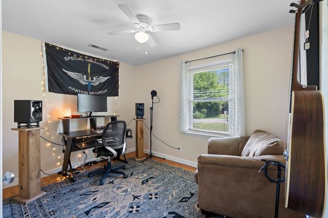 105 Billy Robb St, Greenbrier, TN 37073