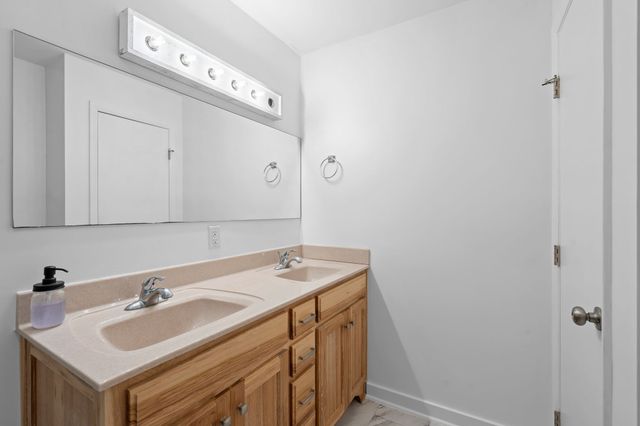 105 Billy Robb St, Greenbrier, TN 37073