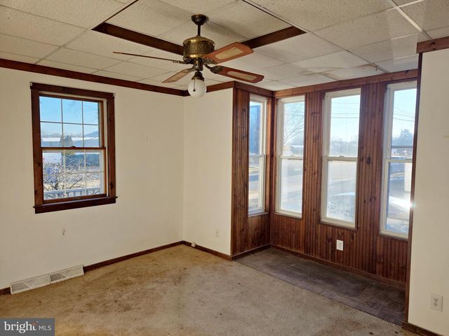 216 BROAD ST, Swedesboro, NJ 08085