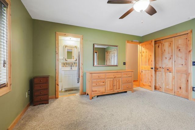 1065 Minnesota Street S, Shakopee, MN 55379