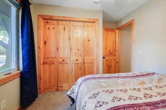 1065 Minnesota Street S, Shakopee, MN 55379