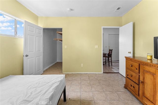 15744 Saticoy Street, Van Nuys, CA 91406