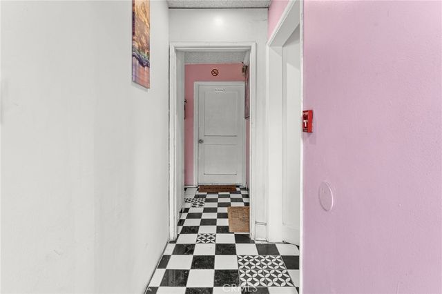 15744 Saticoy Street, Van Nuys, CA 91406