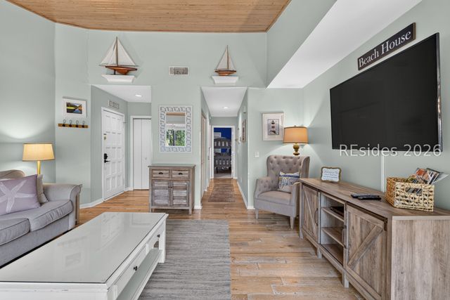 85 Lighthouse Rd Apt 2389, Hilton Head Island, SC 29928