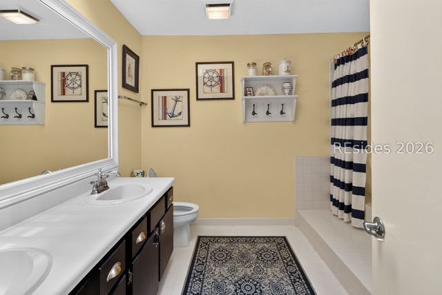 85 Lighthouse Rd Apt 2389, Hilton Head Island, SC 29928