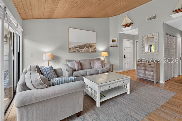85 Lighthouse Rd Apt 2389, Hilton Head Island, SC 29928