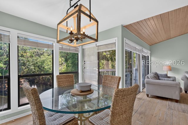 85 Lighthouse Rd Apt 2389, Hilton Head Island, SC 29928