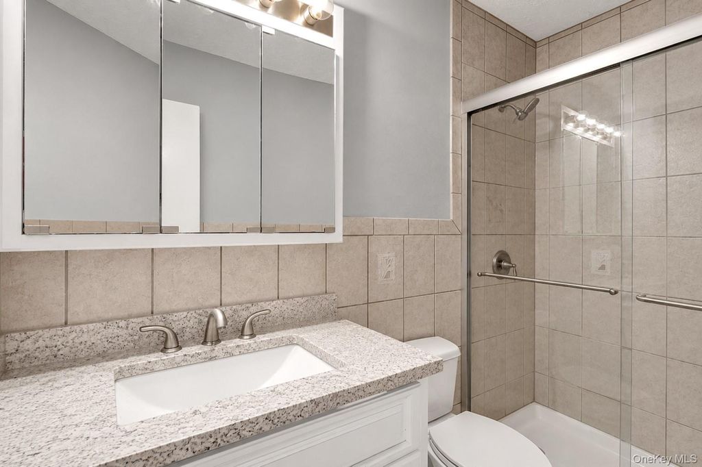 236 Springmeadow Drive I, Holbrook, NY 11741 — photo 4