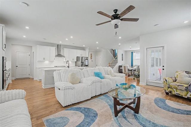 2456 Hidden Creek Road, Kennesaw, GA 30152
