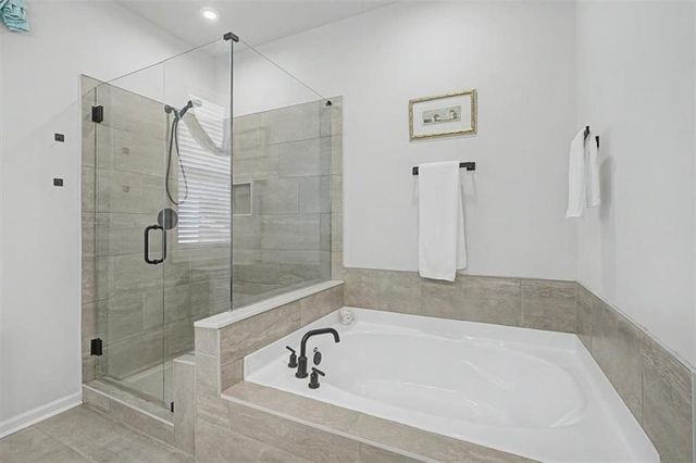 2456 Hidden Creek Road, Kennesaw, GA 30152