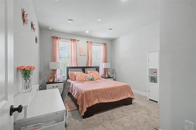 2456 Hidden Creek Road, Kennesaw, GA 30152