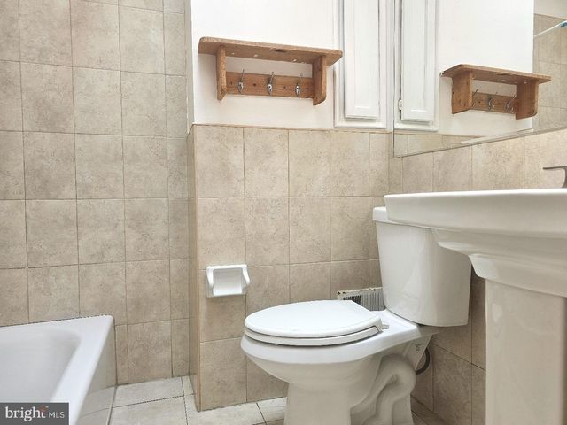 1024 JOHNSTON ST, Philadelphia, PA 19148