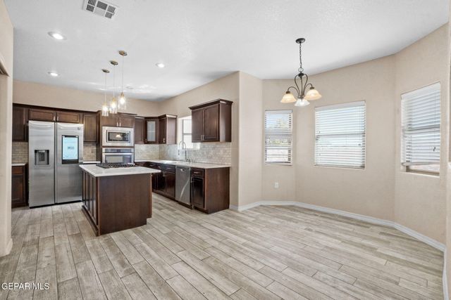 3140 SUNNY PRAIRIE Drive, El Paso, TX 79938