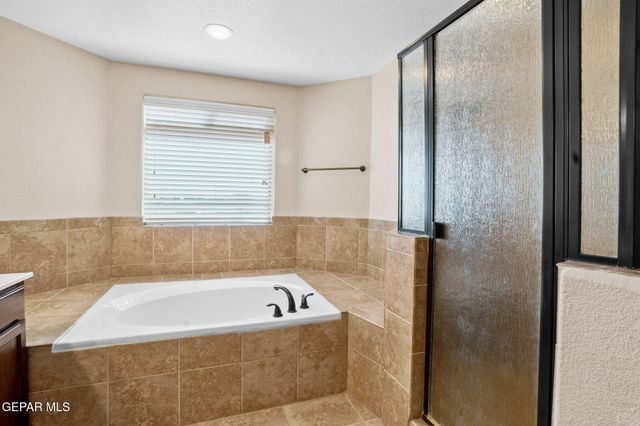 3140 SUNNY PRAIRIE Drive, El Paso, TX 79938